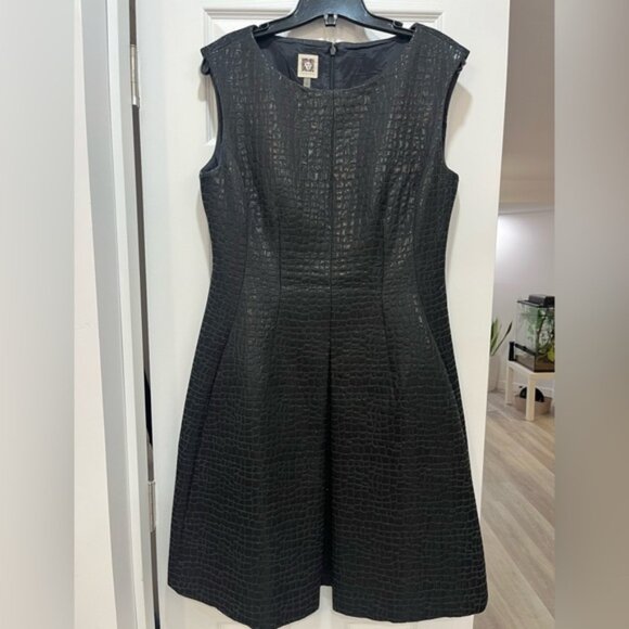 Anne Klein Black Croc-Embossed Fit Flare Dress Size 10 Chic Sophisticated - Picture 1 of 5